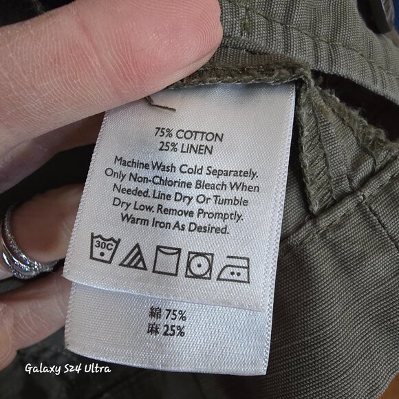 Eddie Bauer Olive green vest - Picture 3 of 8